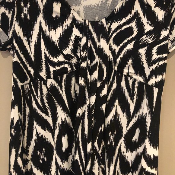 Planet short sleeve swing/smock top - Picture 3 of 5